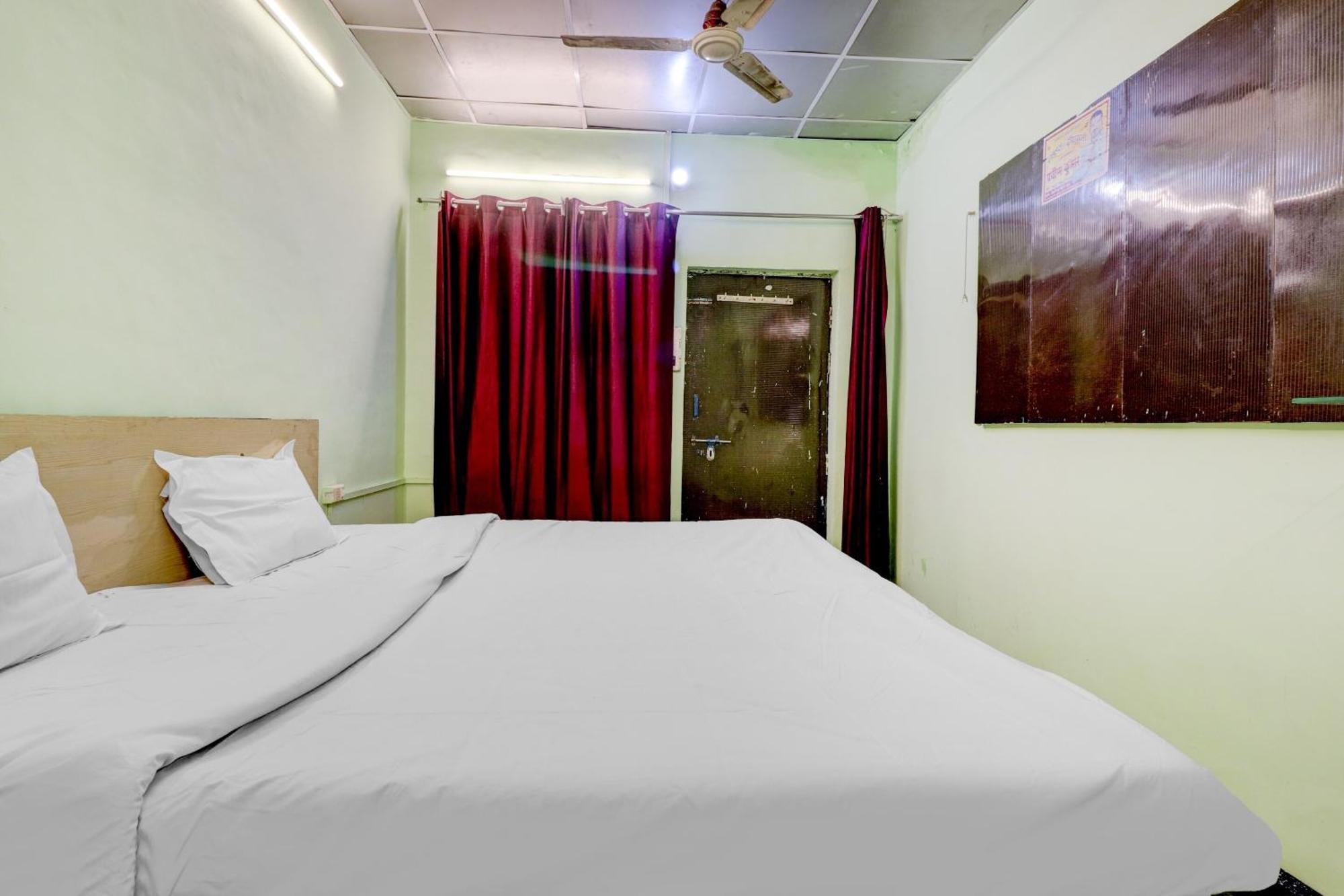Hotel O Shree Radha Guest House Jhānsi المظهر الخارجي الصورة
