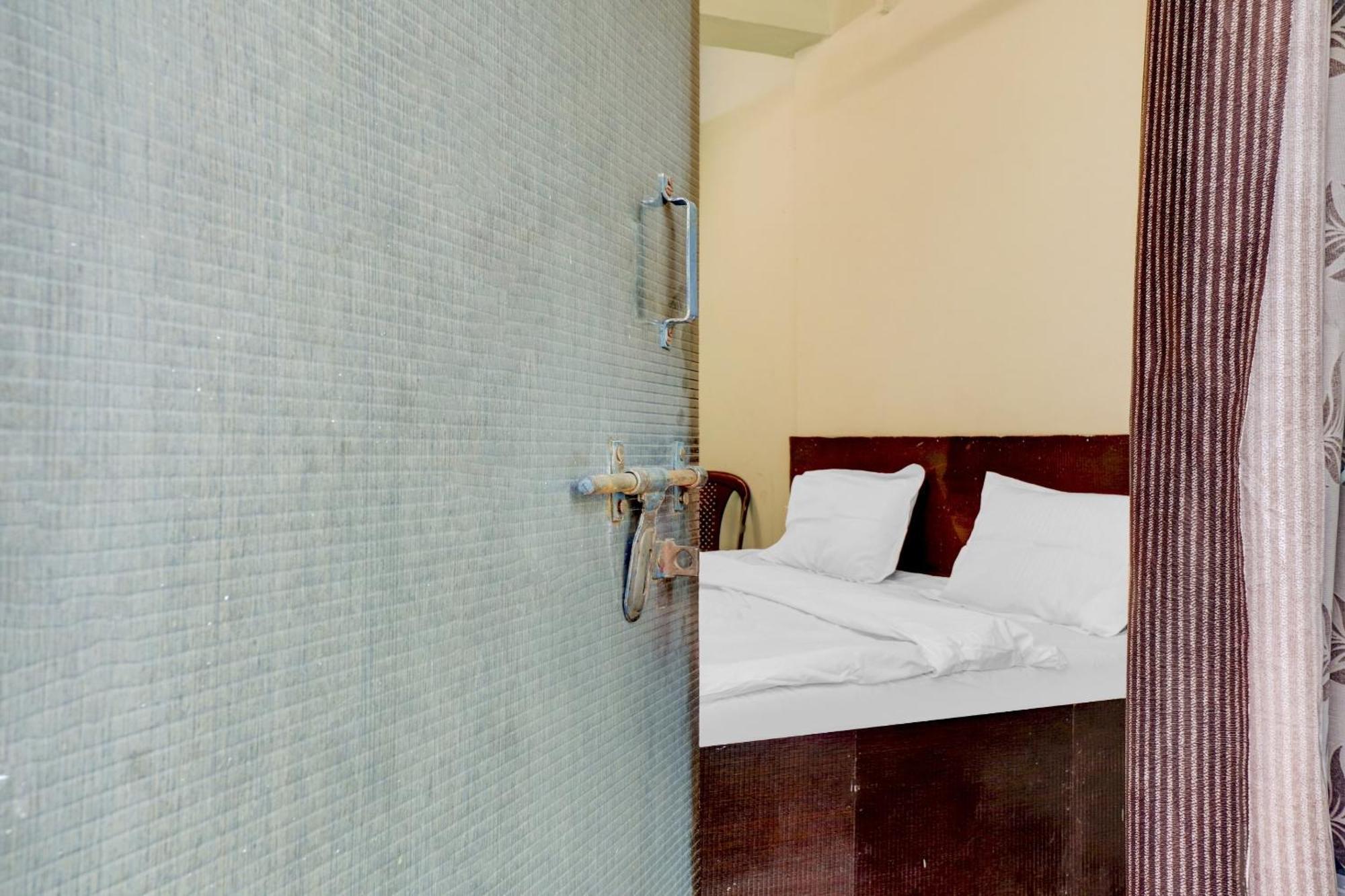 Hotel O Shree Radha Guest House Jhānsi المظهر الخارجي الصورة