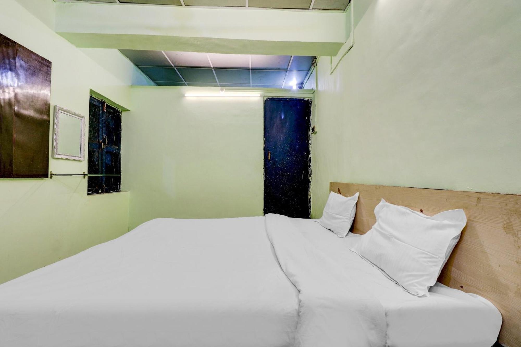 Hotel O Shree Radha Guest House Jhānsi المظهر الخارجي الصورة