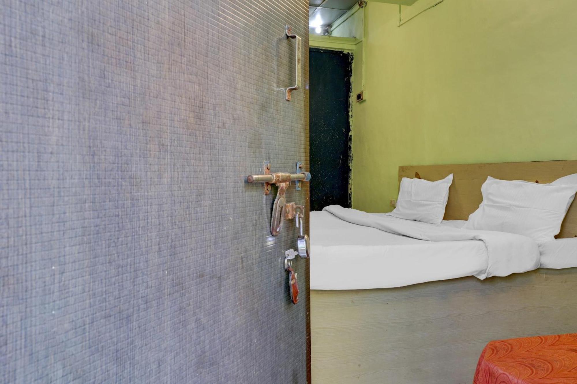 Hotel O Shree Radha Guest House Jhānsi المظهر الخارجي الصورة